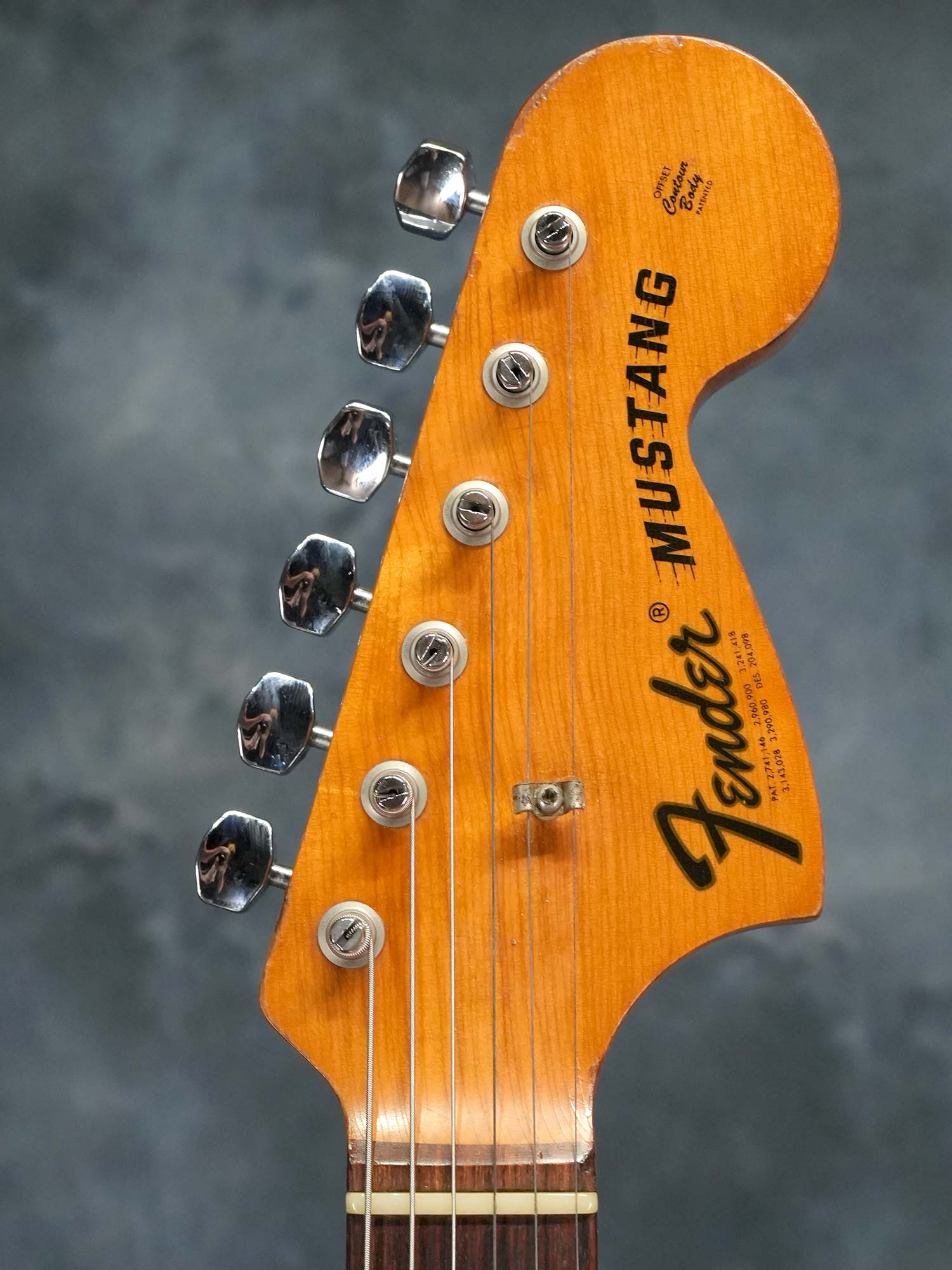 Fender 1976 Mustang Black